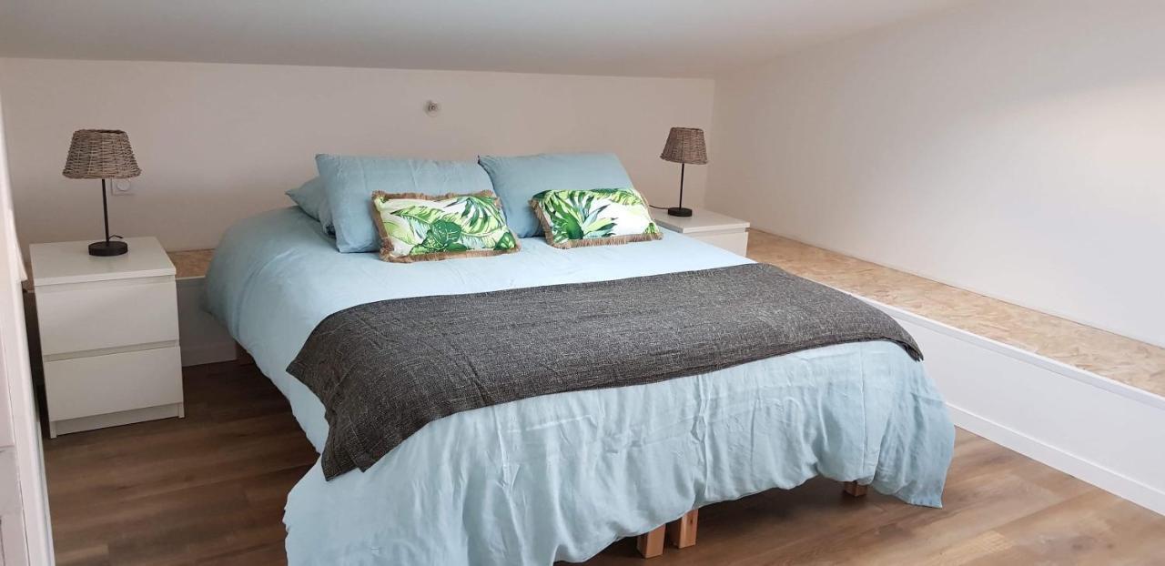 Gite de kernaet avec piscine Plougonvelin Extérieur photo
